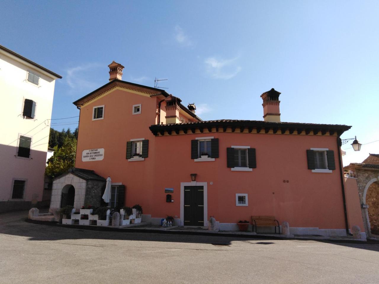 Casa Del Capitello Lägenhet Caprino Veronese Exteriör bild